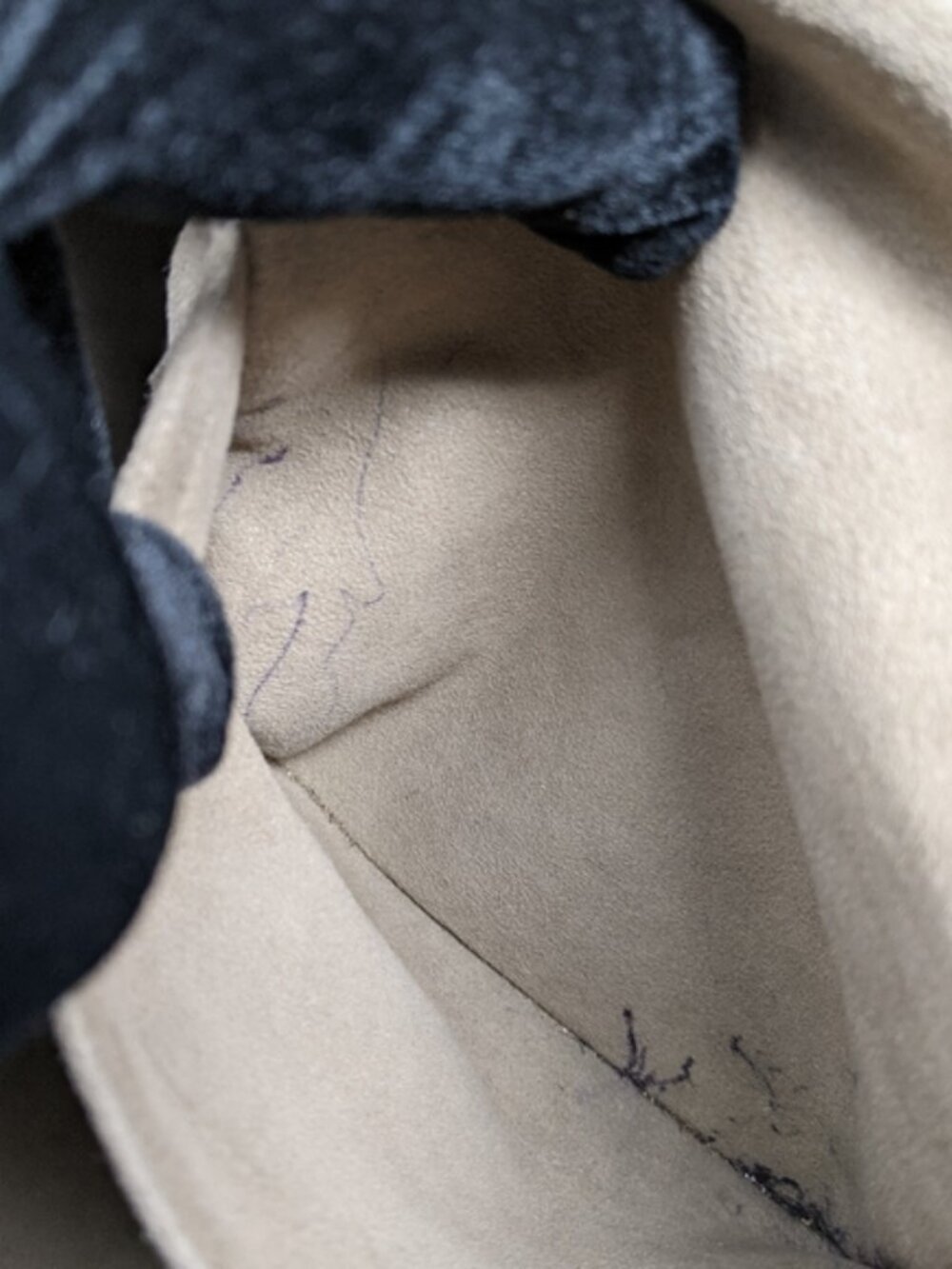 LOUIS VUITTON Multicolor Speedy 30 Tote Bag - Picture 11 of 16